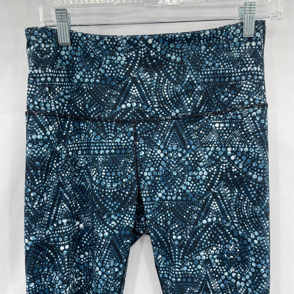 Like New Women's Gaiam Printed Gym Workout Leggings - Medium